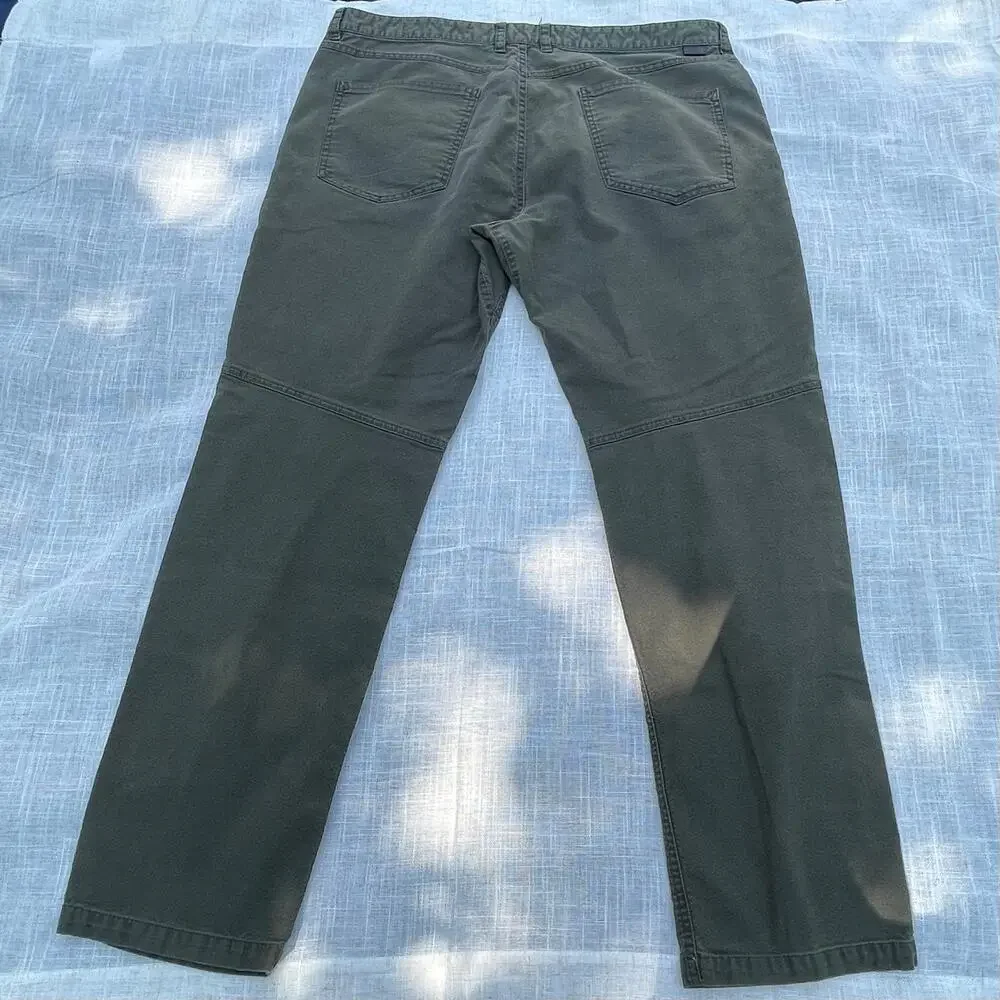 The North Face Men’s Size 40 Olive Green Pants – Outdoor Hiking Casual